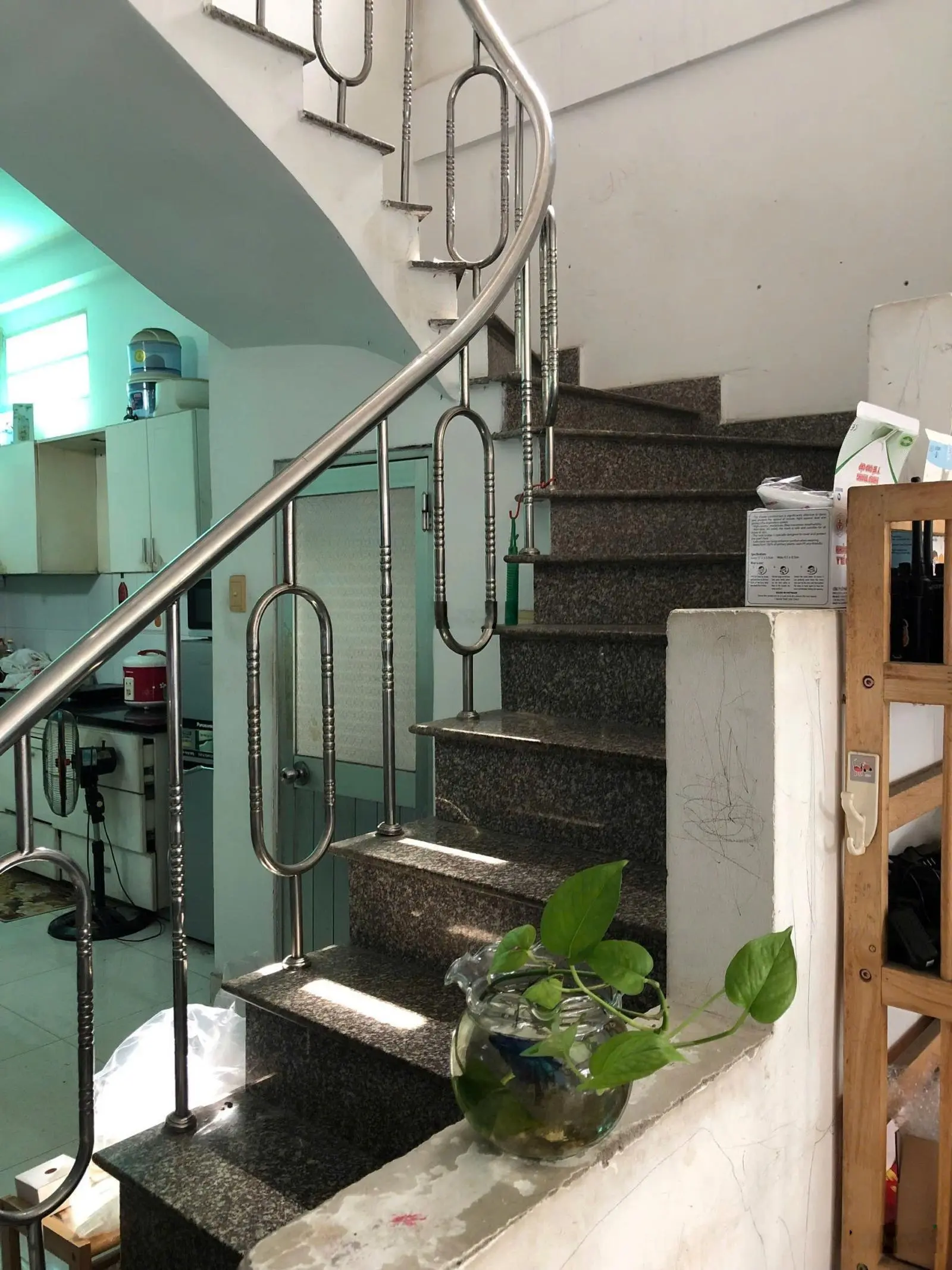 Bán gấp nhà mặt tiền - p. Hiệp Bình Chánh - cho thuê 14tr/tháng - giá chỉ 4.6 tỷ