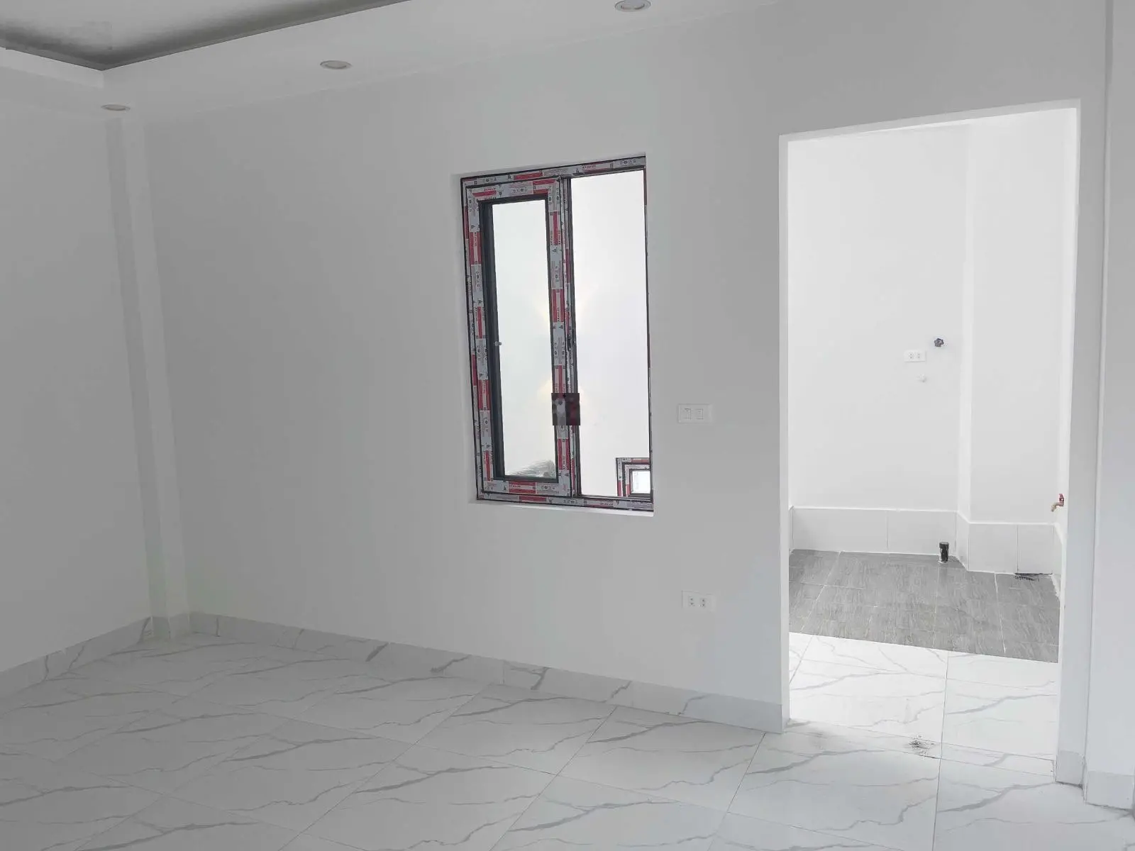 Siêu hiếm, cực đẹp nhà 5 tầng - ô tô vào nhà - 5 phòng ngủ - ngõ ô tô - Vân Canh - Hoài Đức