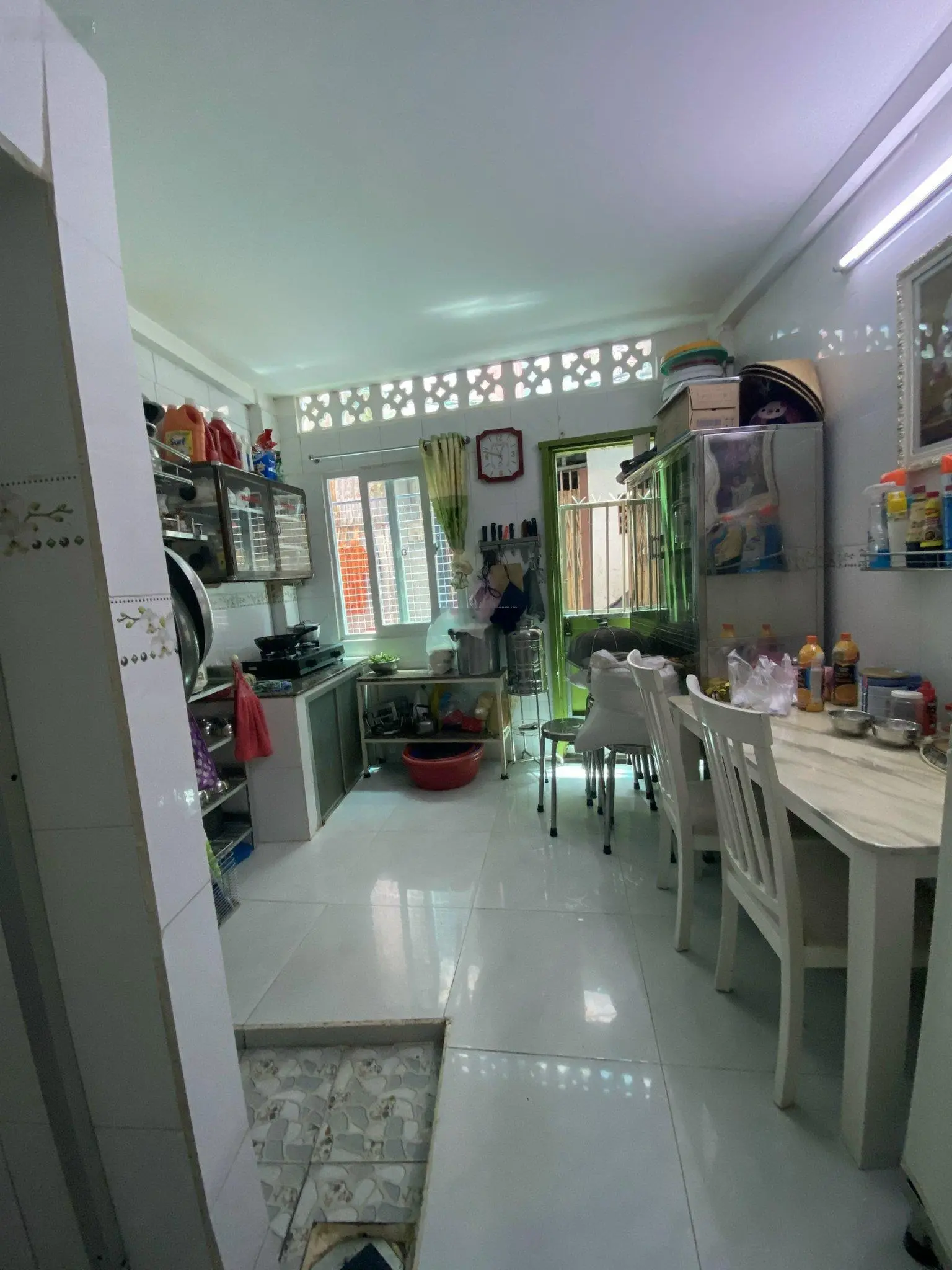Bán nhà hẻm 3.5m thẳng 1/ gần mặt tiền đường Ngô Gia Tự, P9. DTCN hơn 40m2. Nhà 2 tầng. Giá 5.3 tỷ