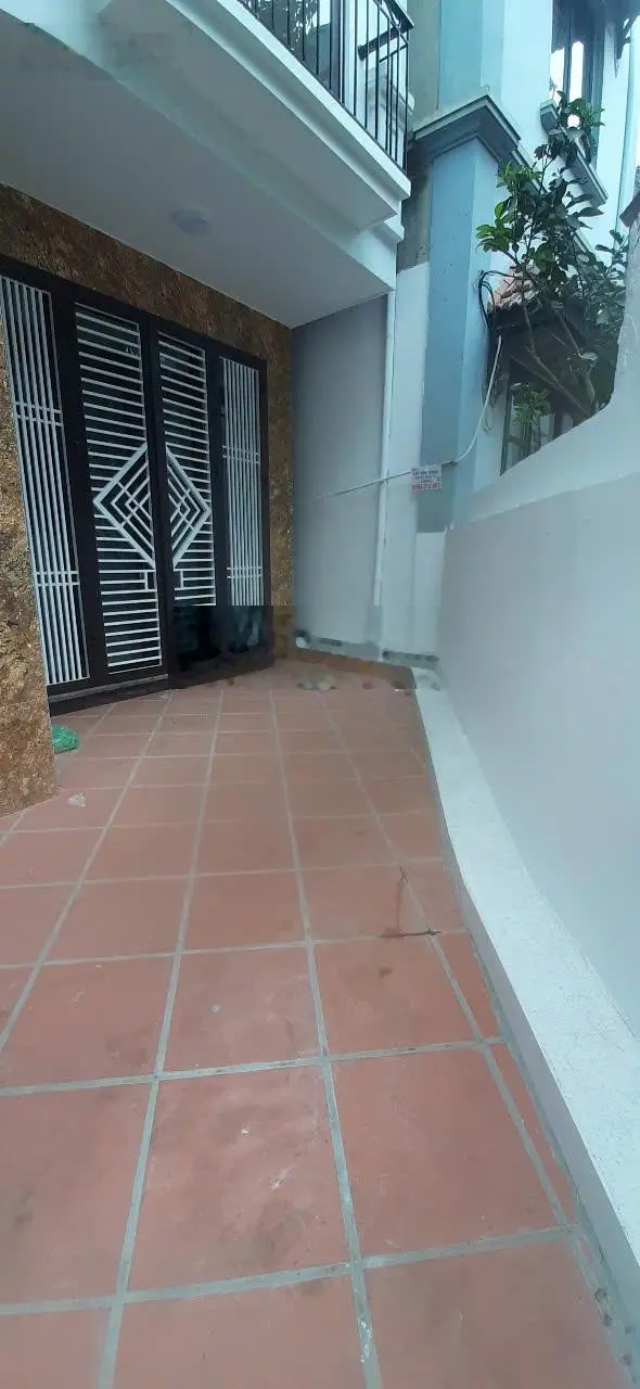 Nhà mới đẹp An Dương Vương - Tây Hồ, ngõ nông, thoáng, nhiều phòng - gần ngay cầu nhật tân