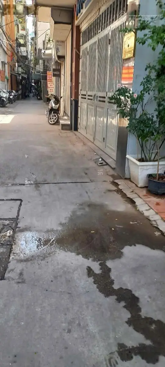 Đào tấn - sổ đỏ ba đình 45m2 vuông vắn 14,5 tỷ ô tô vào nhà - cách mặt phố 10m - xây vp hoặc ccmn