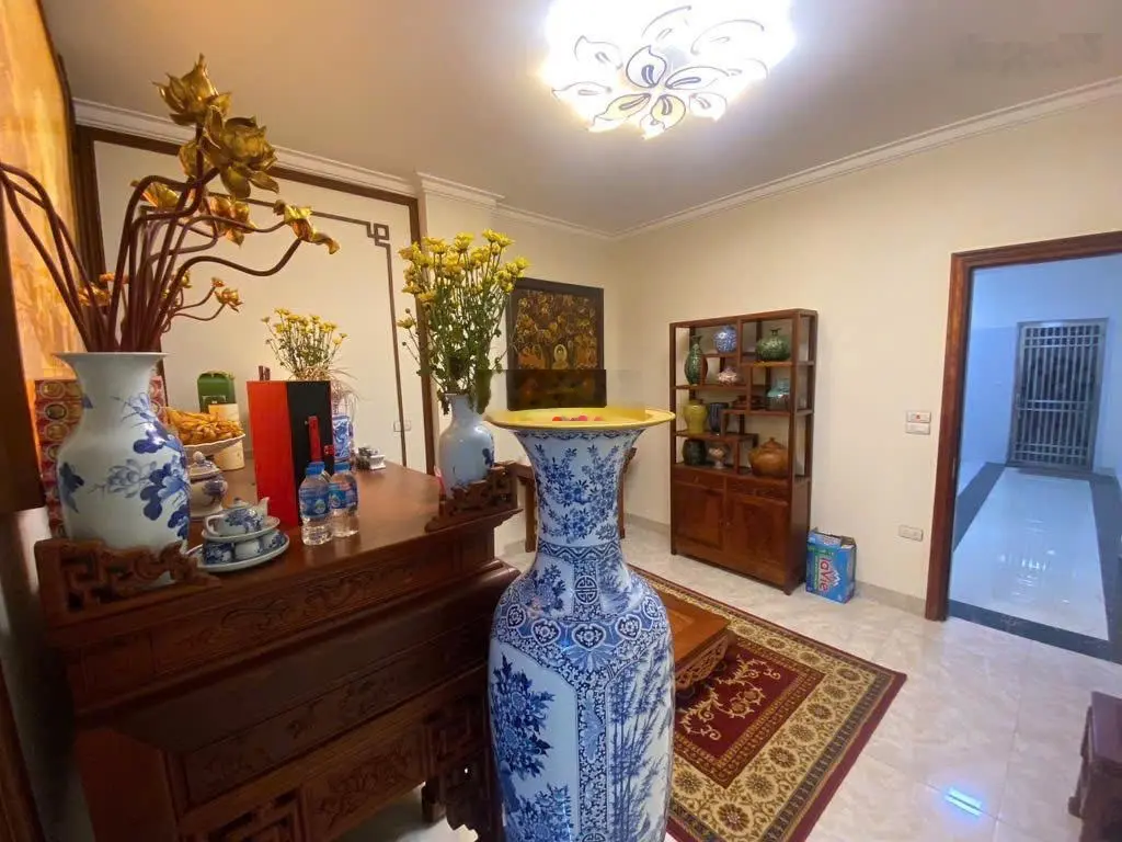 Bán nhà phố Hồng Tiến Long Biên - 6 tầng thang máy - gara ô tô - full nội thất tiền tỷ