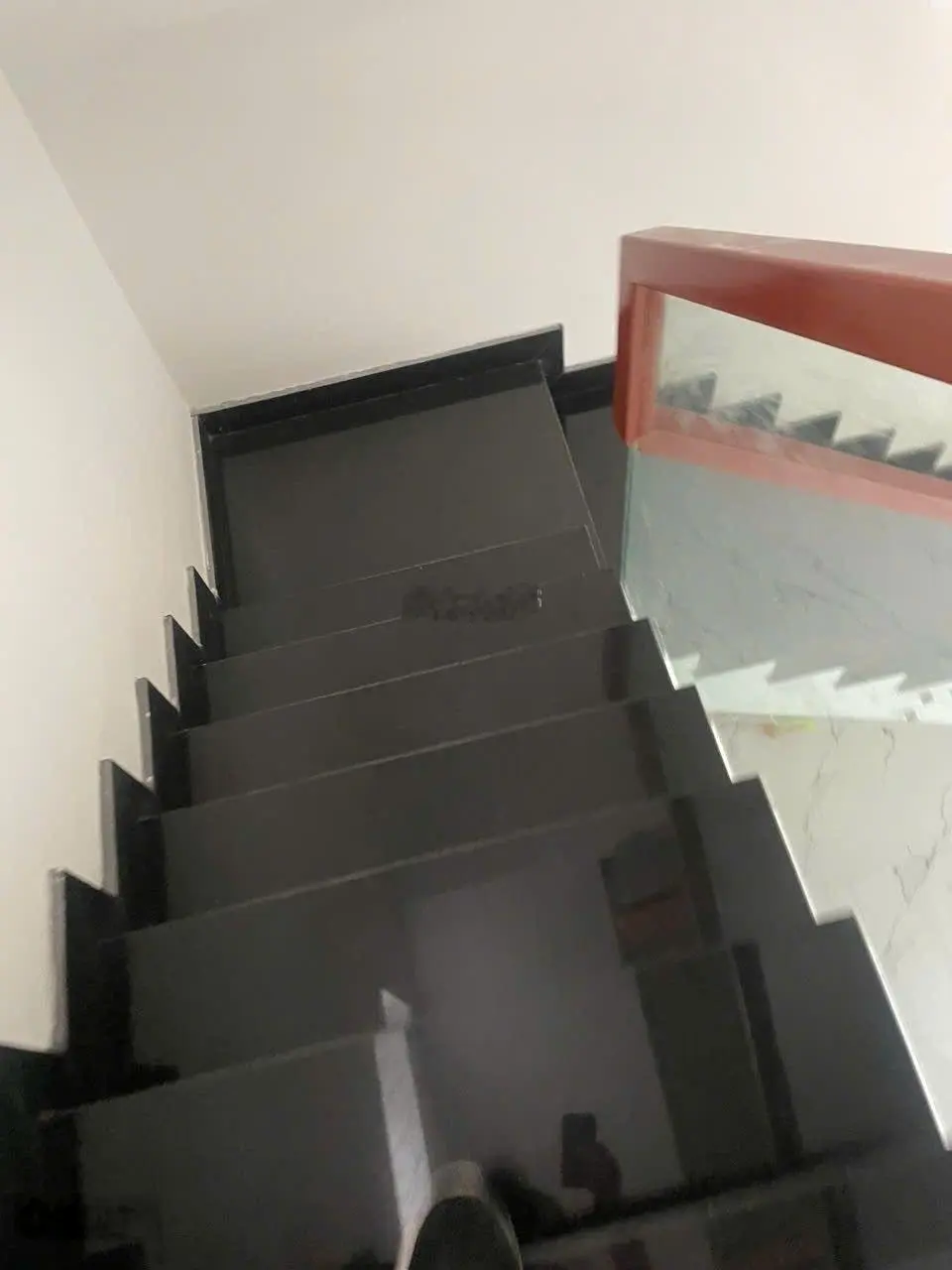 Bán nhà 3 tầng MT Lê Duẩn - Hải Châu 1 ngang 6m vị trí kinh doanh vip