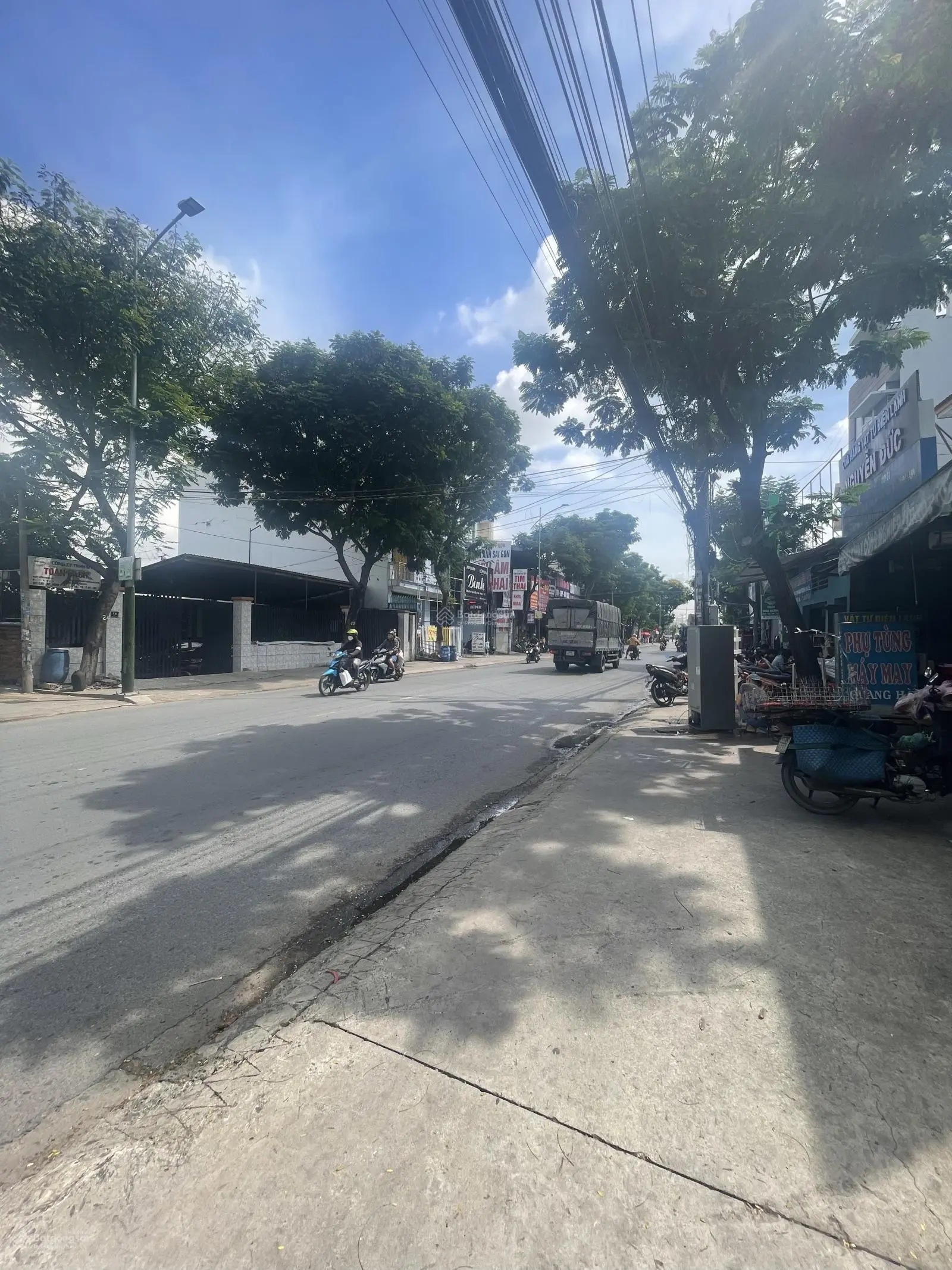 Bán nhà riêng đẹp tại Nguyễn Trãi, Dĩ An, Bình Dương, 12,5 tỷ, 135m2