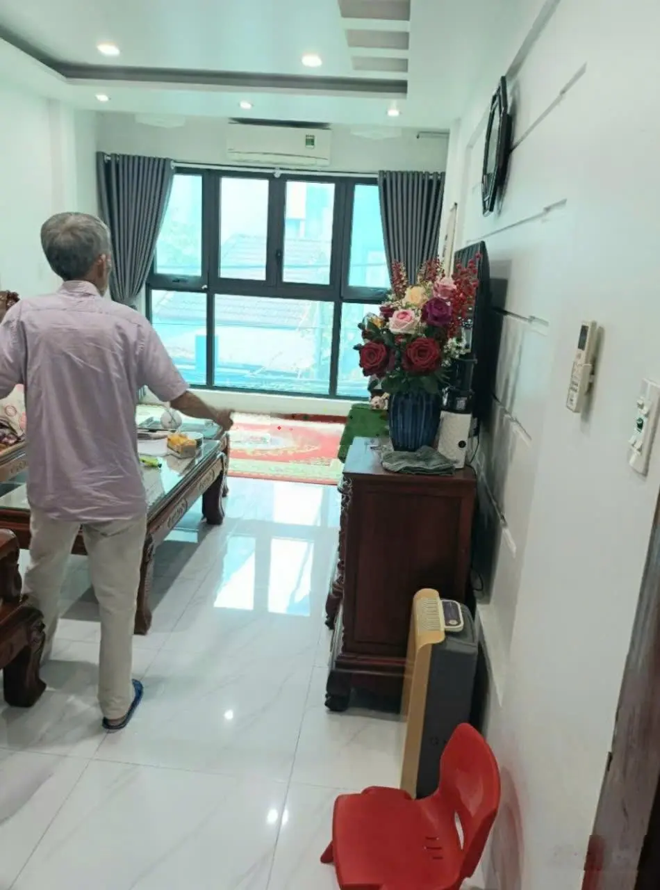 Bán nhà đẹp bồ đề long biên, ô tô tránh, ga ra, kinh doanh, giá cực hời