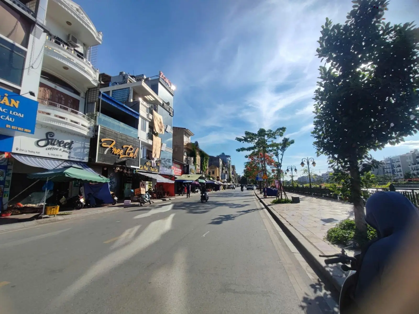 Nhà 3 tầng view sông Tam Bạc mặt phố Lý Thường Kiệt, Hồng Bàng, Hải Phòng