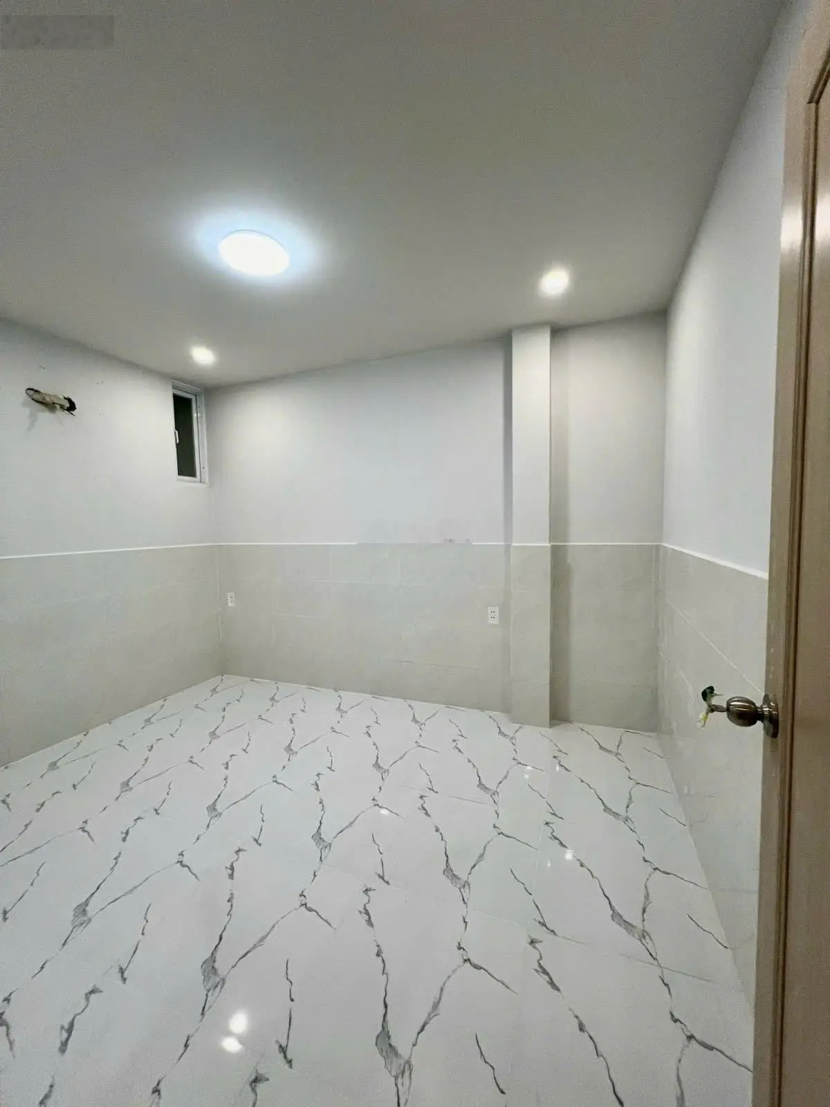 NHÀ MỚI 60m2, 3 phòng ngủ, NGANG 5.4m, CHỈ nhỉnh 4 Tỷ