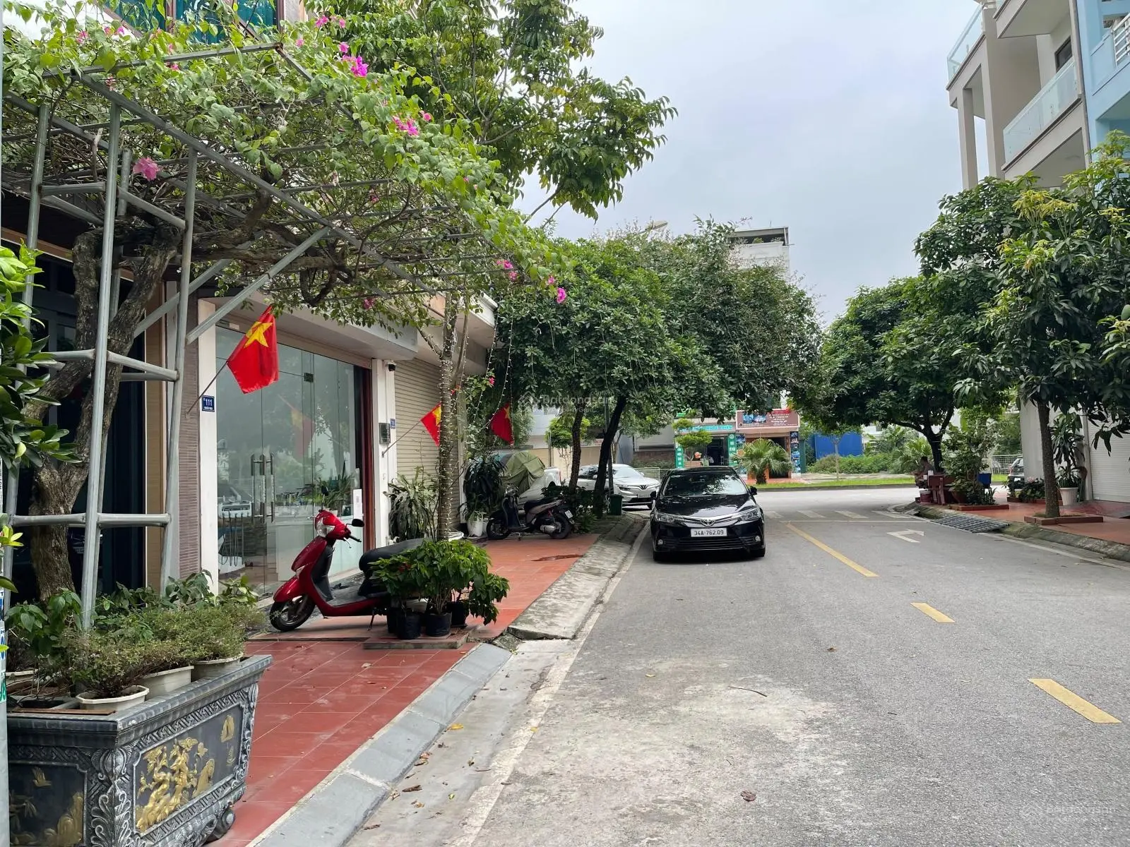 Bán lô đất đẹp mặt phố Nguyễn Thiện- KĐT Phía Tây- Tp Hải Dương.