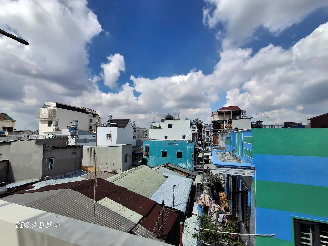 Bán nhà riêng tại Lái Thiêu, 3,2 tỷ, dtsd: 135,7 m2, 4PN, 3WC, 2 tầng, Bình Dương