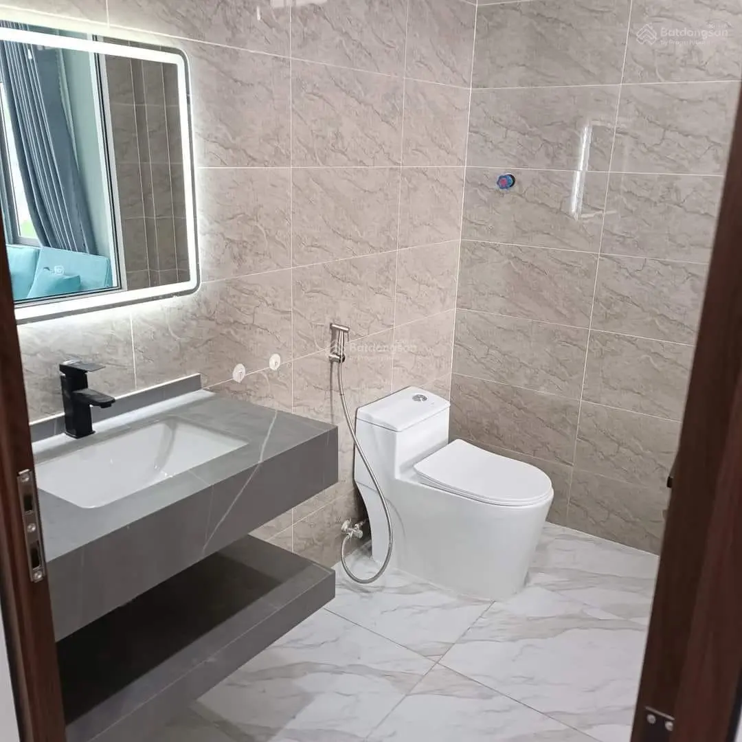 Bán tòa Apartment Đặng Thai Mai - 95m2 x 9T Thang máy - MT 10m - Lô góc hướng TN