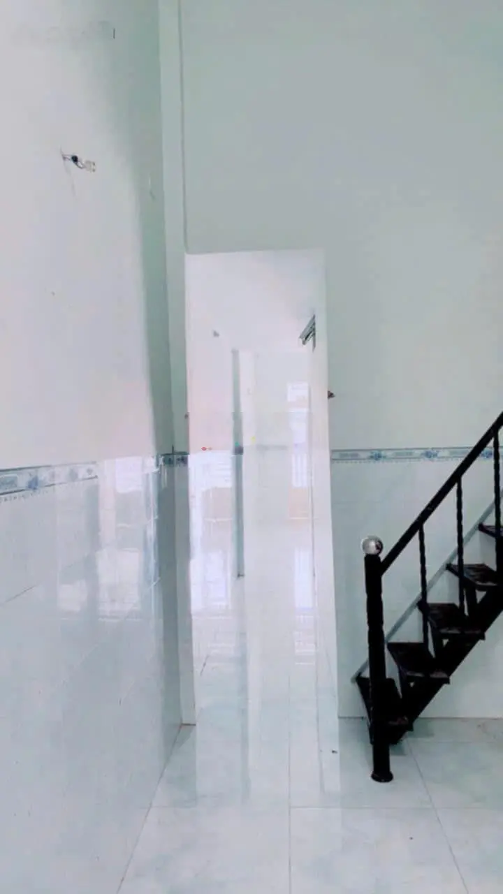 Nhà gác lửng, đường thông P. Phú Hoà, Thủ Dầu Một, DT: 4x20, thổ cư: 60 ,LH:0949243531