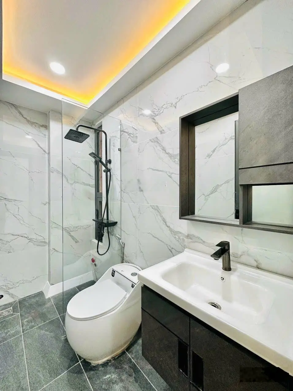 Nhà hẻm xe tải trải nhựa - ngay ga Metro Bình Thái, P. Trường Thọ, Thủ Đức