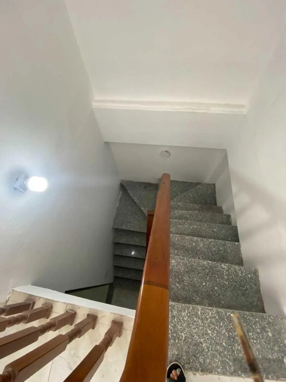 Nhà ở ngay, diện tích rộng 50m 3 tầng, gần Vũ Lăng Ngũ Hiệp, giá chỉ 4.2 tỷ
