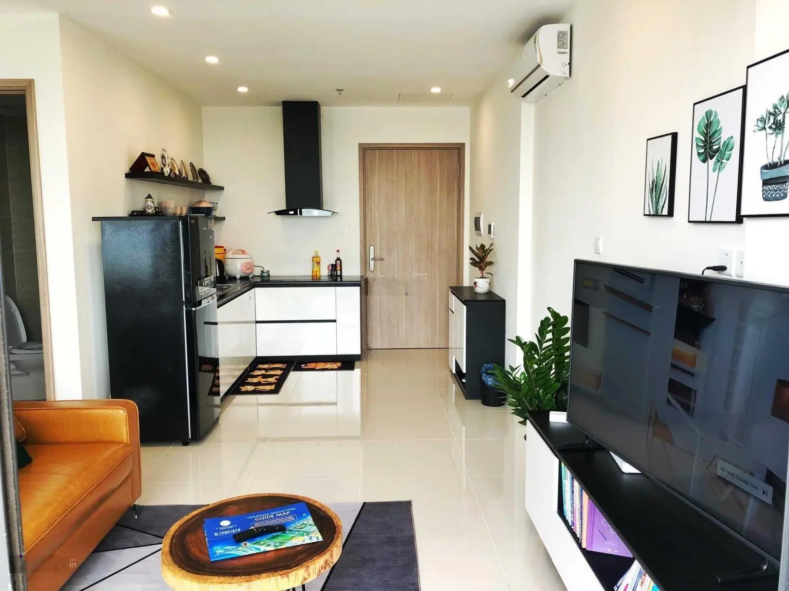 Hàng hot! Bán căn góc 2n+1 tòa S2.15 view triệu đô, full đồ đẹp giá 3 tỷ. LH 0903 450 ***