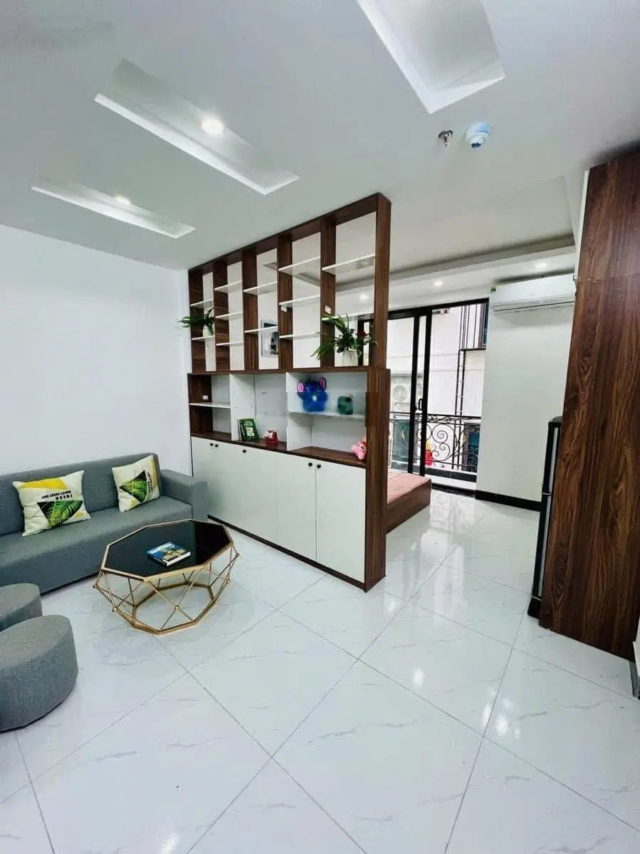Bán toà CCMN ngõ 279 Hoàng Mai - DT 66m2 - 7 tầng - MT 4.2 m - giá 17.8 tỷ