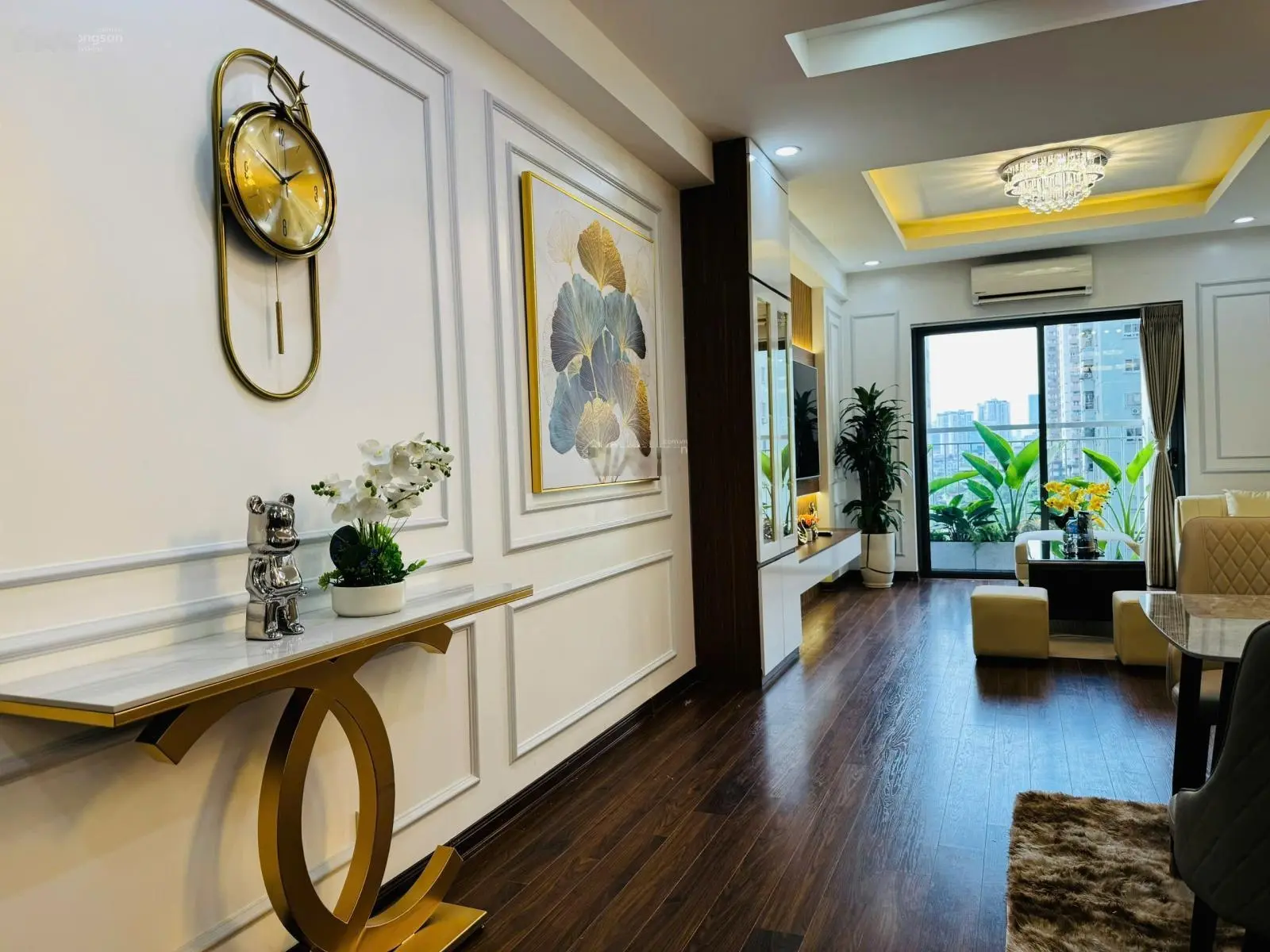(Chính chủ) cần bán căn hộ tại Handiresco diện tích 98m2, 3PN 2WC, Cửa ĐN ban công TB full nội thất