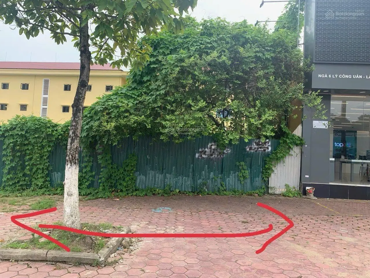 Bán lô đất rộng thích hợp kinh doanh nhà hàng khách sạn giữa trung tâm ngã 6 Kim Tân Lào Cai