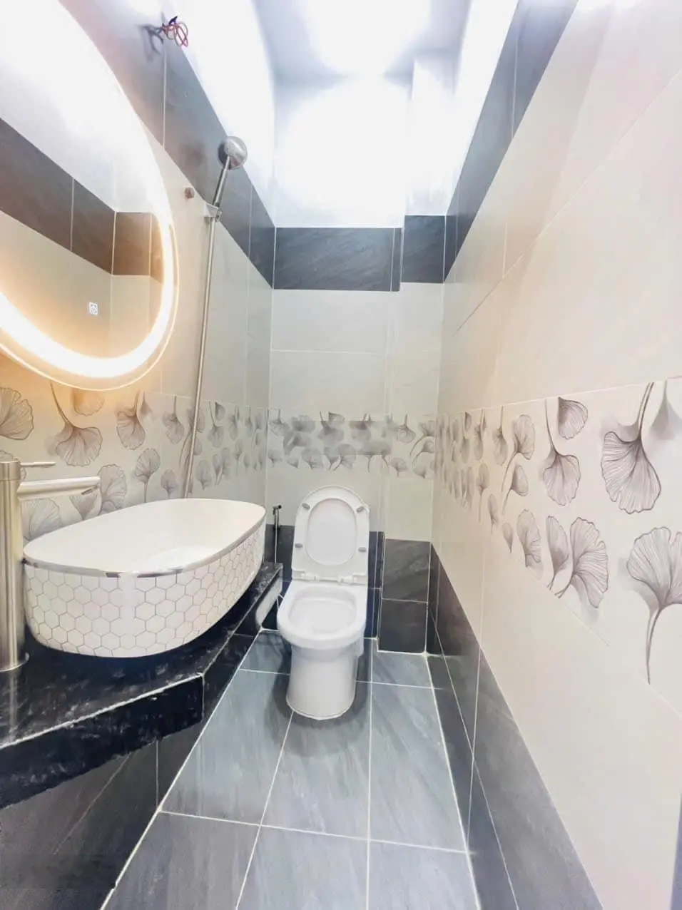 Nhà bán gấp đường oto vào được 4m, sổ sẵn ở đâu hẻm Thuận Giao 22, Thuận An, 70m2, 1L, 1T. SHR