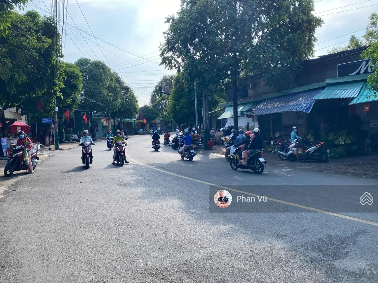 Bán Nhà ngay Chợ Dĩ An, Đường Nguyễn Thái Học,, 516m2, thu nhập 25tr/th. Lh: 0909.290.286