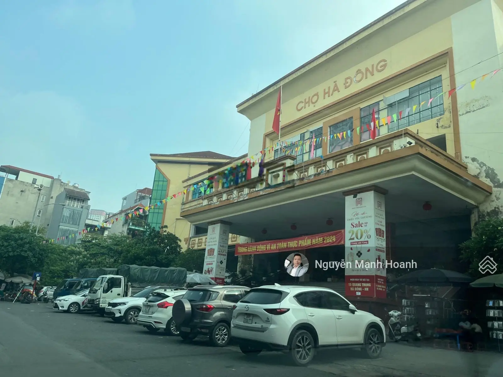 Bán nhà mặt phố Bà Triệu, Hà Đông. Diện tích 57m2, xây dựng 5 tầng, kinh doanh đẳng cấp