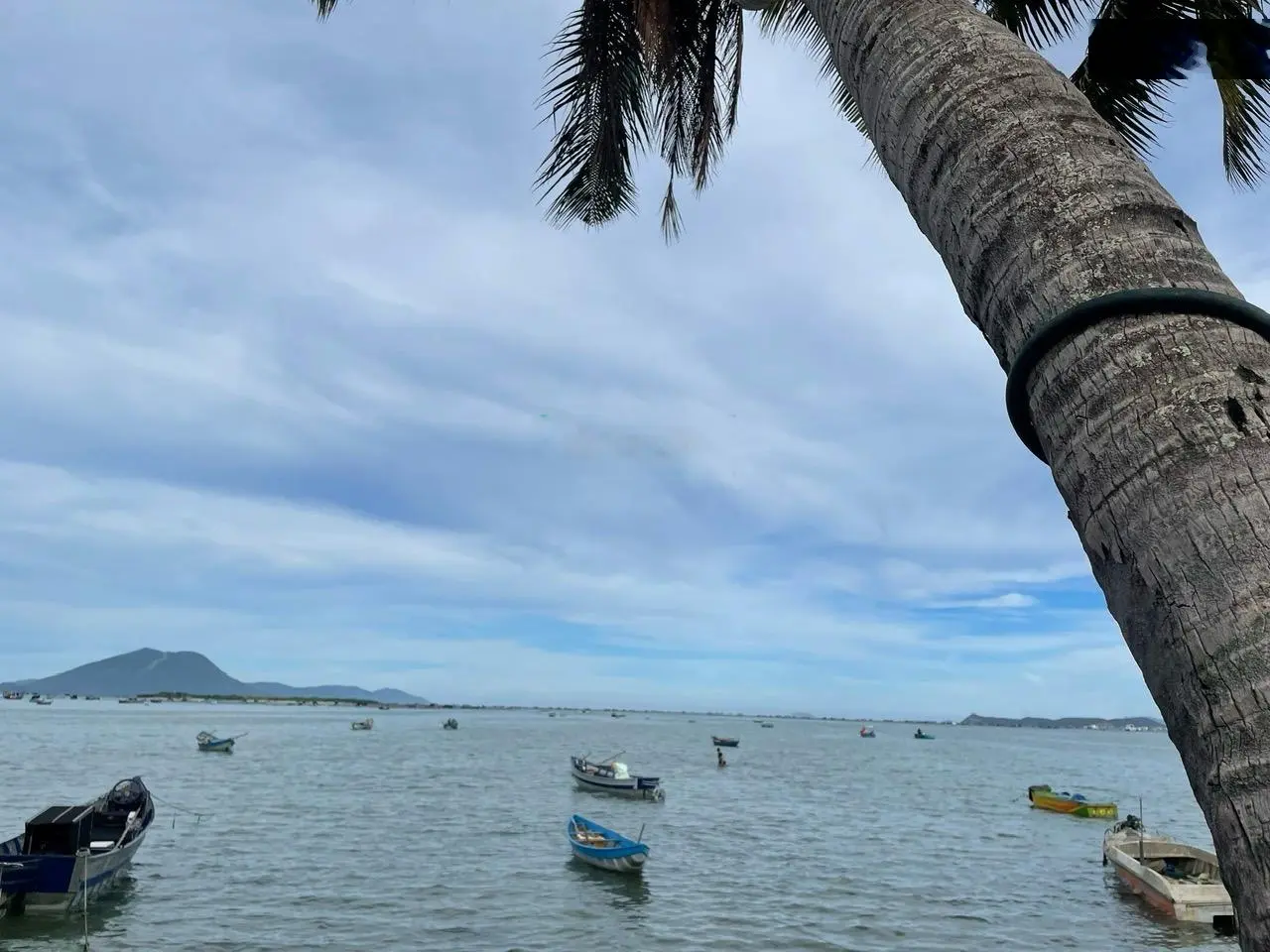 Đất thổ cư mặt biển PK8, nơi dân cư đông, đường ô tô tận nơi giá chỉ hơn 1 tỉ xíu