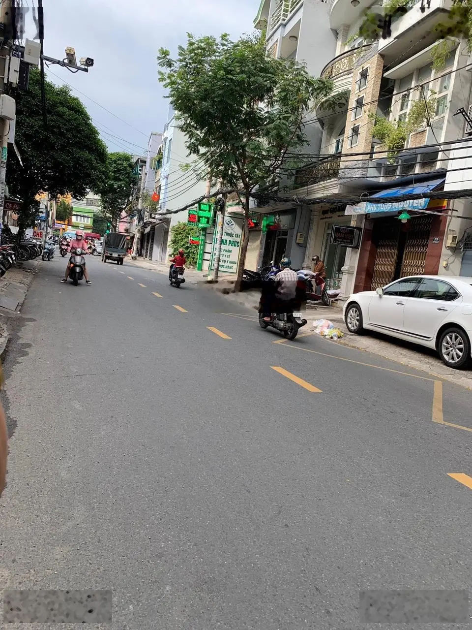 Duy nhất Góc 3 Mặt tiền 13m Đường Tôn Thất Tùng -Quận 1 - 13x10m -5 tầng -Giá chỉ có 65 tỷ