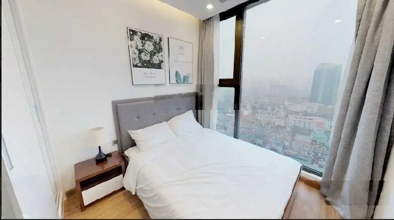 Chính chủ bán nhanh CHCC 2PN, DT 80m2, giá tốt tại Vinhomes Metropolis Liễu Giai