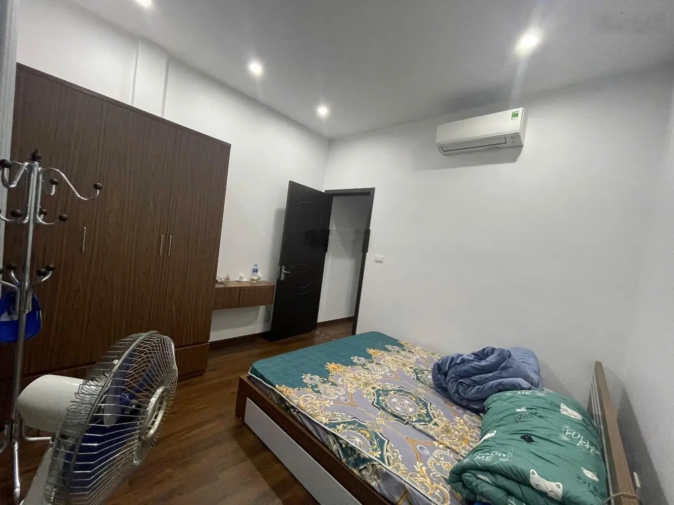 Bán nhà - đào tấn - 6 tầng thang máy - ngõ thông - 50m - 6 tầng - mt 4m - 17.3 tỷ ba đình