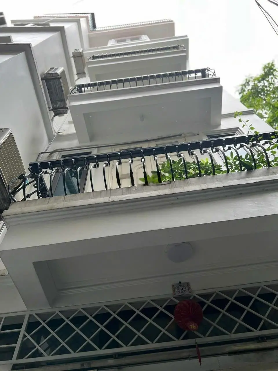 Cần bán nhà riêng Thịnh Quang 46m2 5T MT 4,3m chỉ 8,7 tỷ ôtô đỗ full nội thất nhà đẹp long lanh