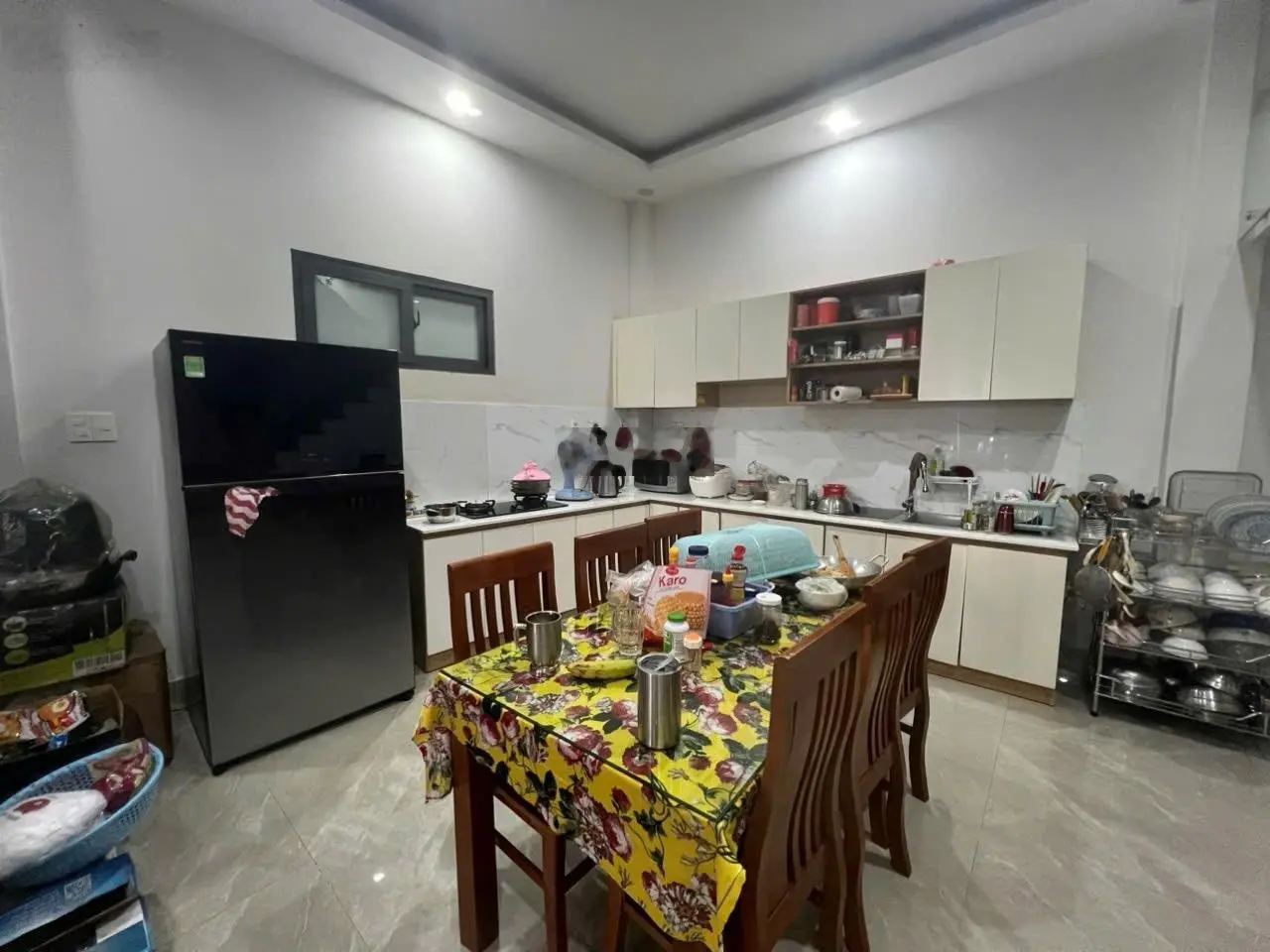 Nhà siêu đẹp 8,5 tỷ 90m2 xd 3 tầng đường ô tô thông, ngang khủng hơn 7m vị trí Lê Văn Thịnh, chợ 39