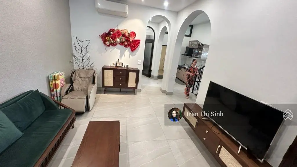 Không có lô thứ 2 ở Phúc Lợi. lô góc, 100m2, ô tô tránh, dừng đỗ. kinh doanh nhà đẹp như homestay