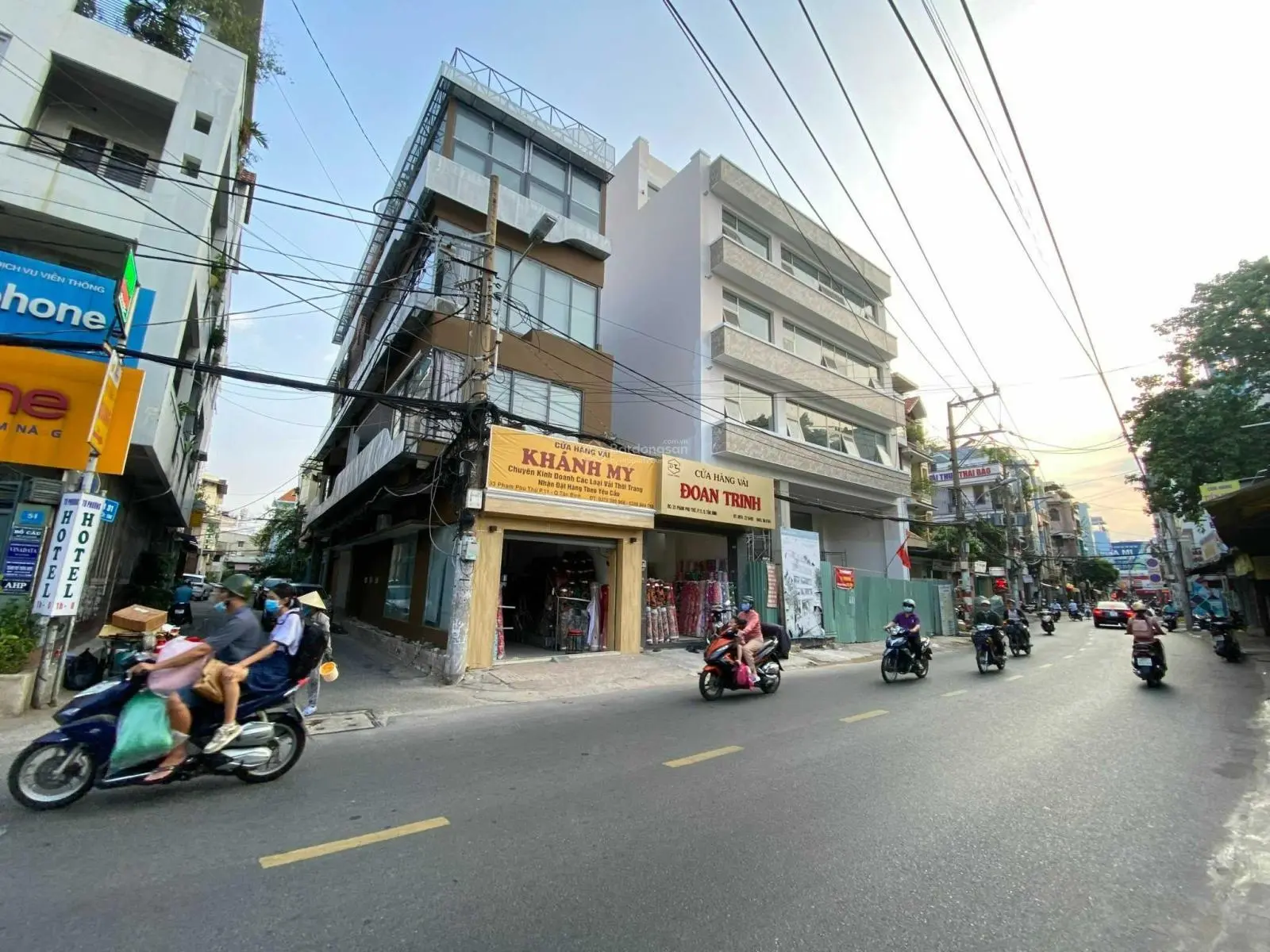 Giảm giá bán gấp căn góc 2 mặt tiền Phạm Phú Thứ Tân Bình 4.7x18m, trệt 3 lầu HĐT 75tr/tháng, 22 tỷ