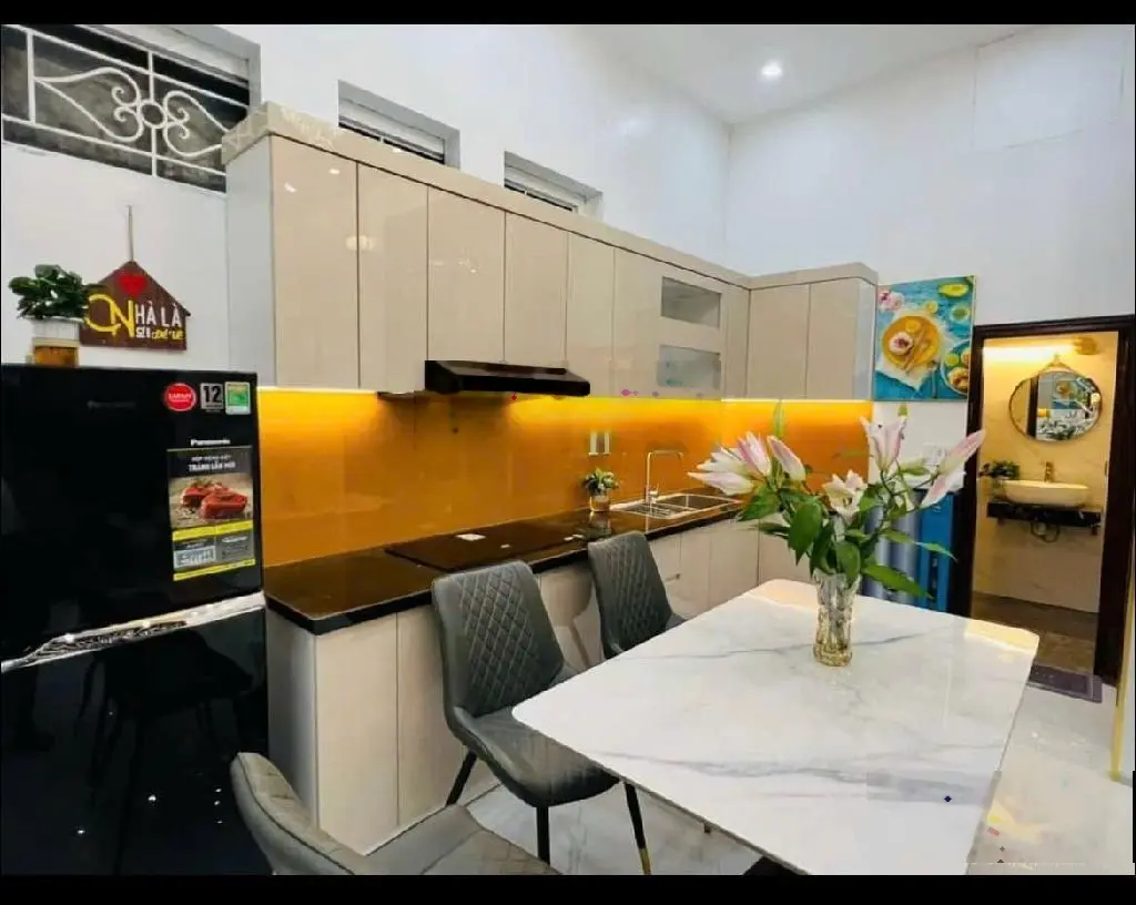 BÁN NHÀ TỔ 10 YÊN NGHĨA KINH DOANH ,Ô TÔ QUA CHỈ HƠN 4.8 TỶ
