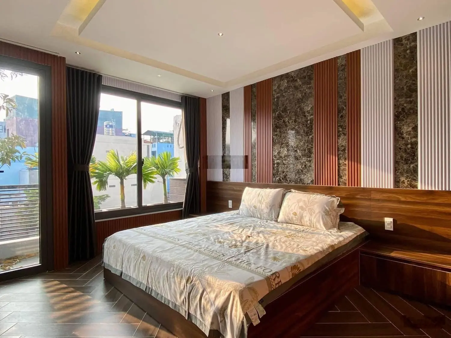 Cô Thư đi định cư Canada cần bán gấp nhà Chiêu Anh Các - Quận 5, gần chợ Hoà Bình. 63,2m2