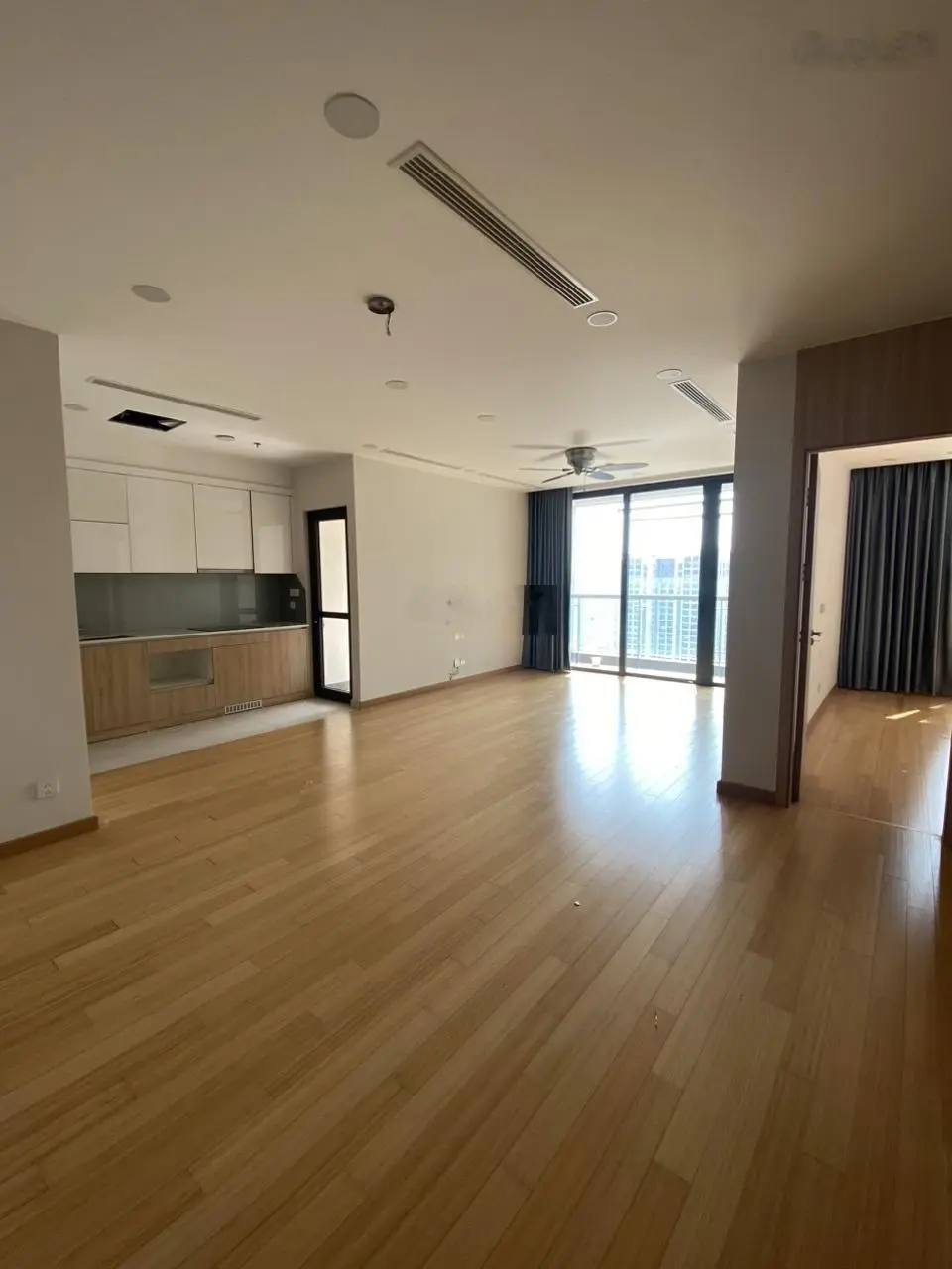 Em Toàn bán quỹ căn hộ 2PN, 3PN và 4PN chung cư The Zei. Cam kết giá tốt nhất. LH 0357 536 ***