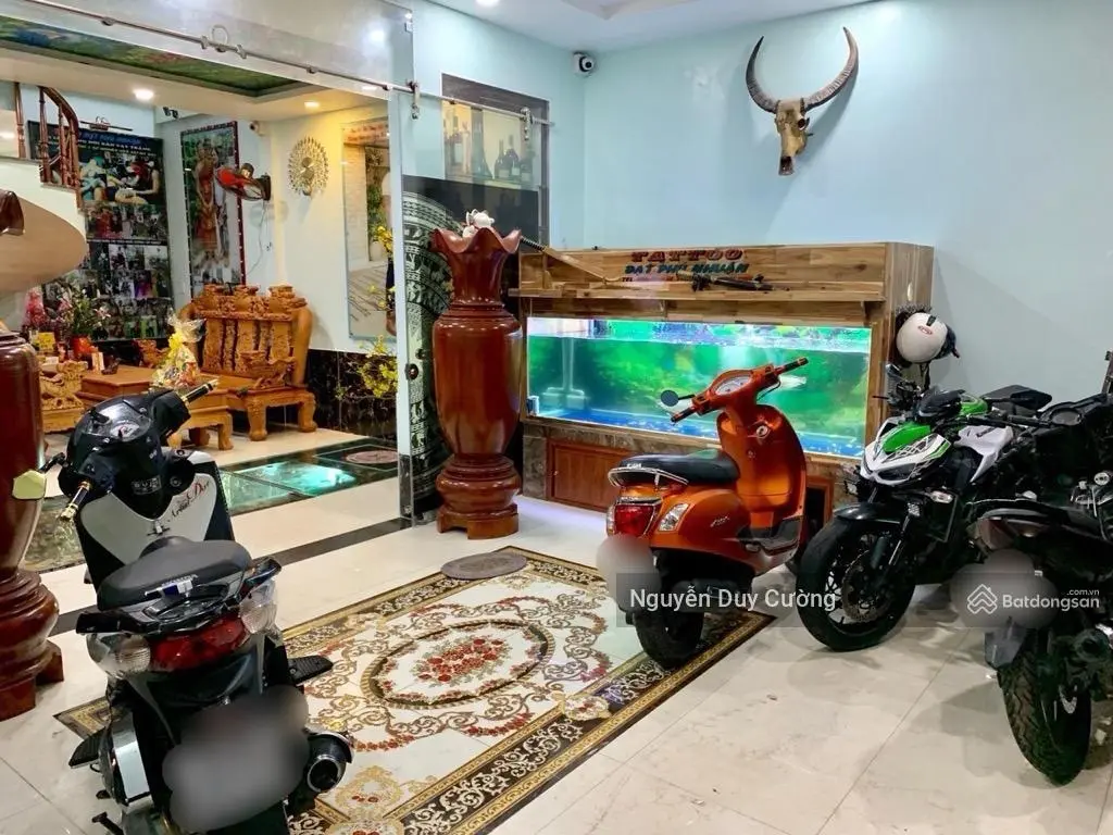 Mặt tiền kd thích quảng đức - p5 phú nhuận - đoạn sầm uất nhất tuyến đường - 120m2 x 3 tầng, nga