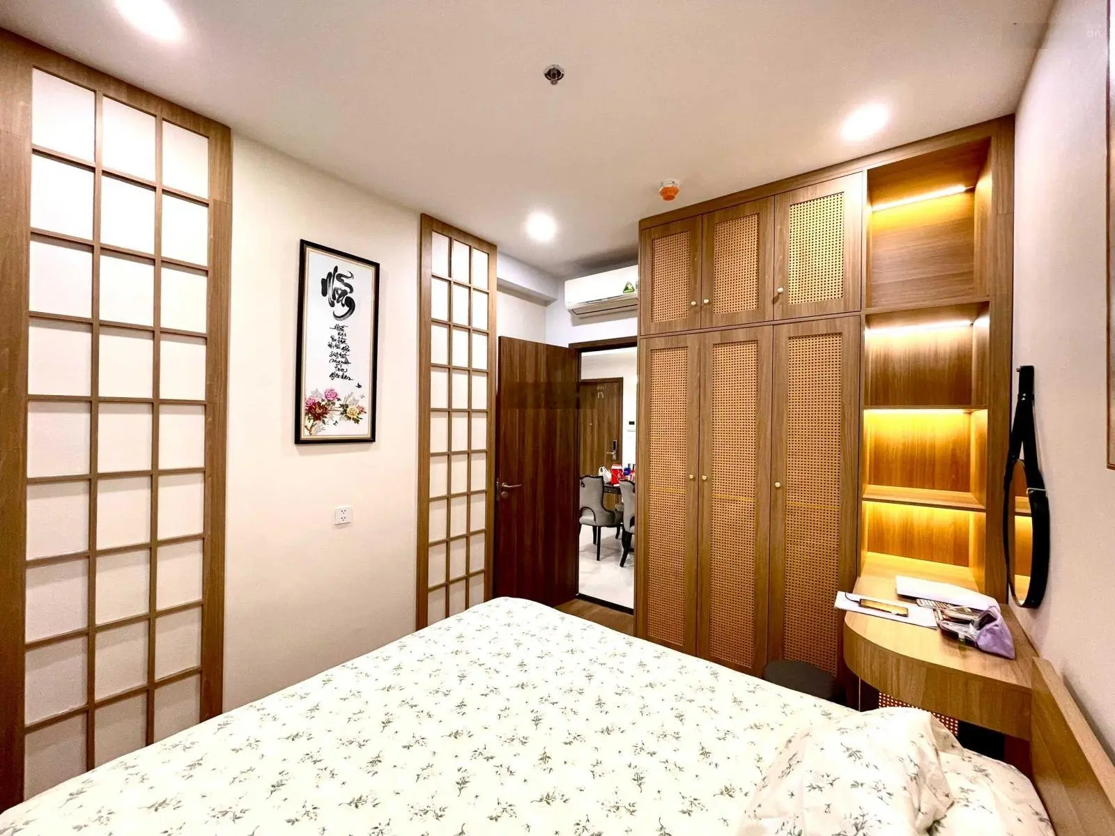 Giỏ hàng độc quyền căn hộ The Rivana đường QL13 đang bán giá tốt xem nhà 24/7 liên hệ: 0909 643 ***