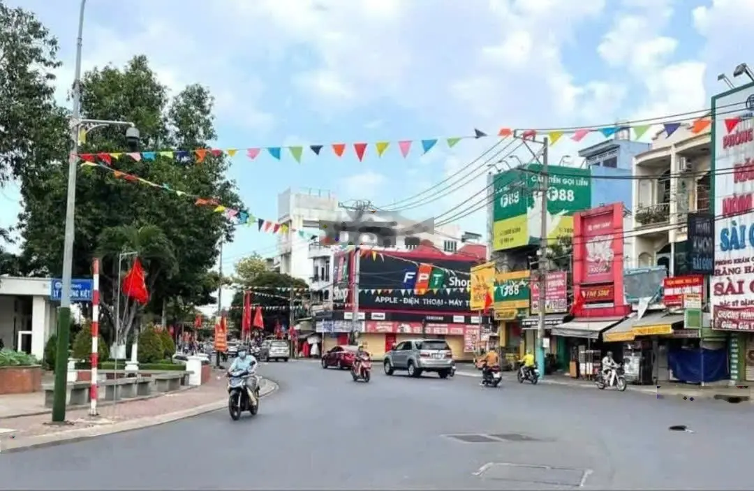 Giảm 2 tỷ, Bán gấp lô góc mặt bằng kinh doanh - Nguyễn An Ninh, TP. Dĩ An. 99m2- Đang cho thuê 75tr