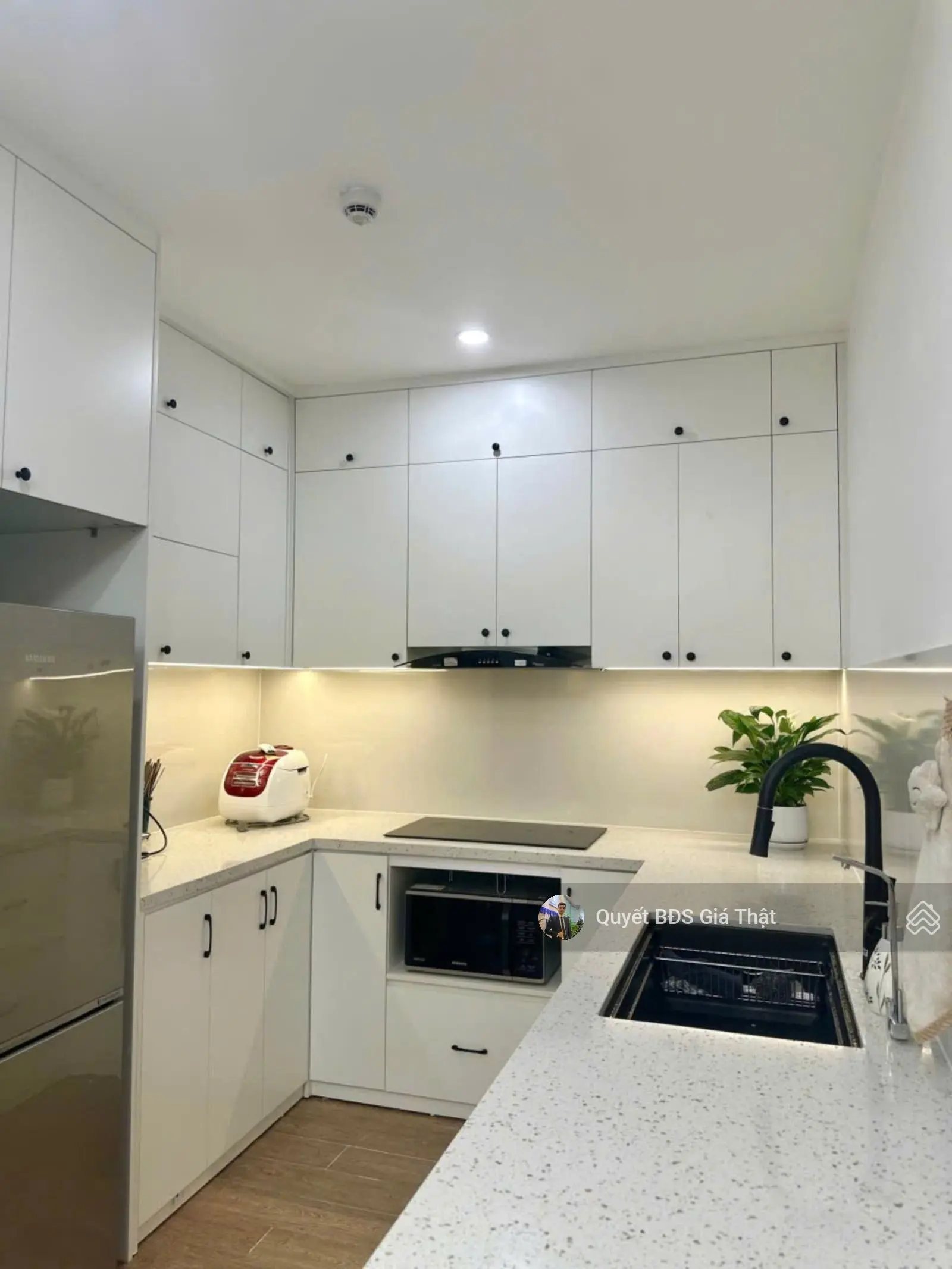 (Giá thật) chính chủ bán căn 83m2 3PN + 2WC tầng trung full nội thất đẹp 5 tỷ CC An Bình Plaza