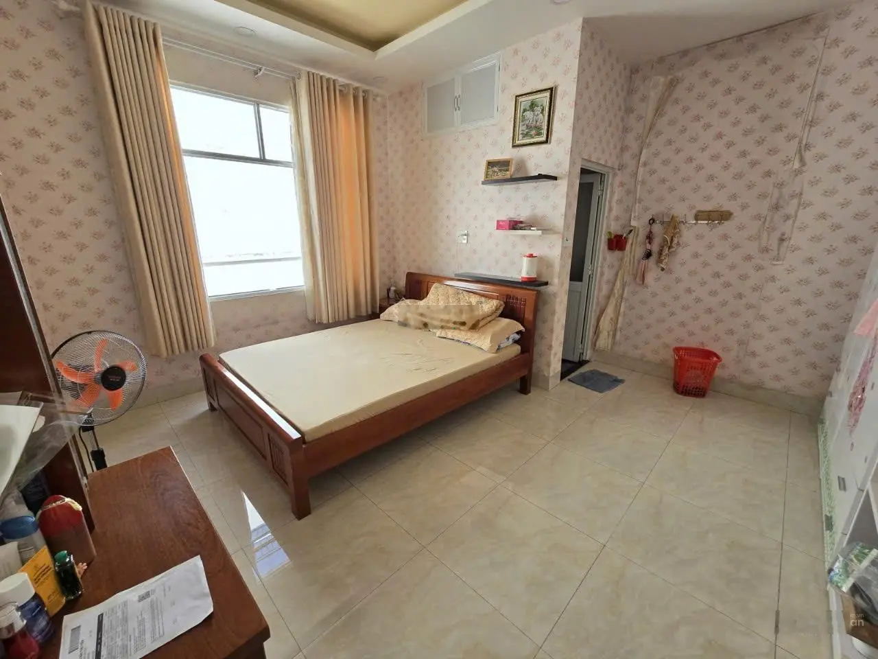 Bán nhà 3 tầng, sát MT Hoàng Diệu 2, ngay Vincom Võ Văn Ngân - Thủ Đức, lô góc HXH 6m, giá hơn 8 tỷ