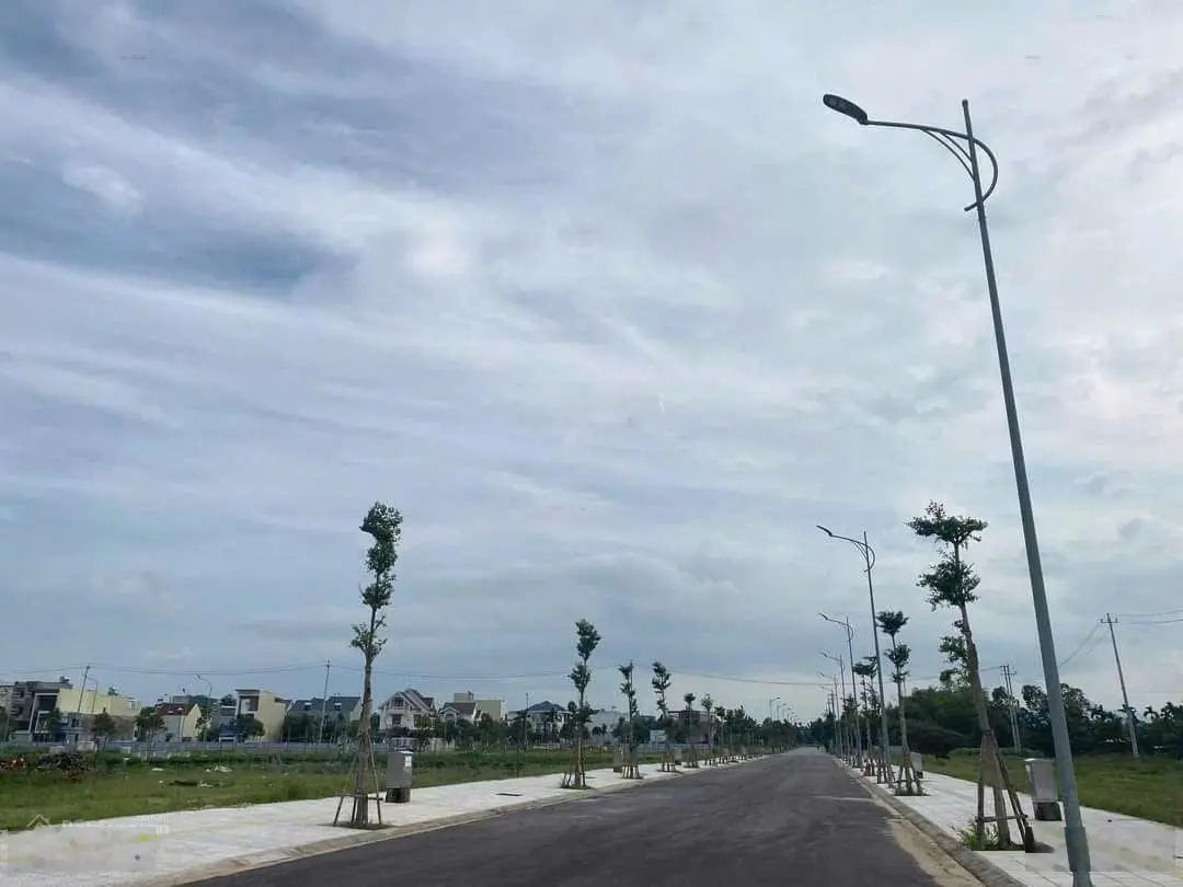 Thông tin tổng quan về Nhà phố trung tâm TP Quảng Ngãi Starlight - The new central Quảng Ngãi