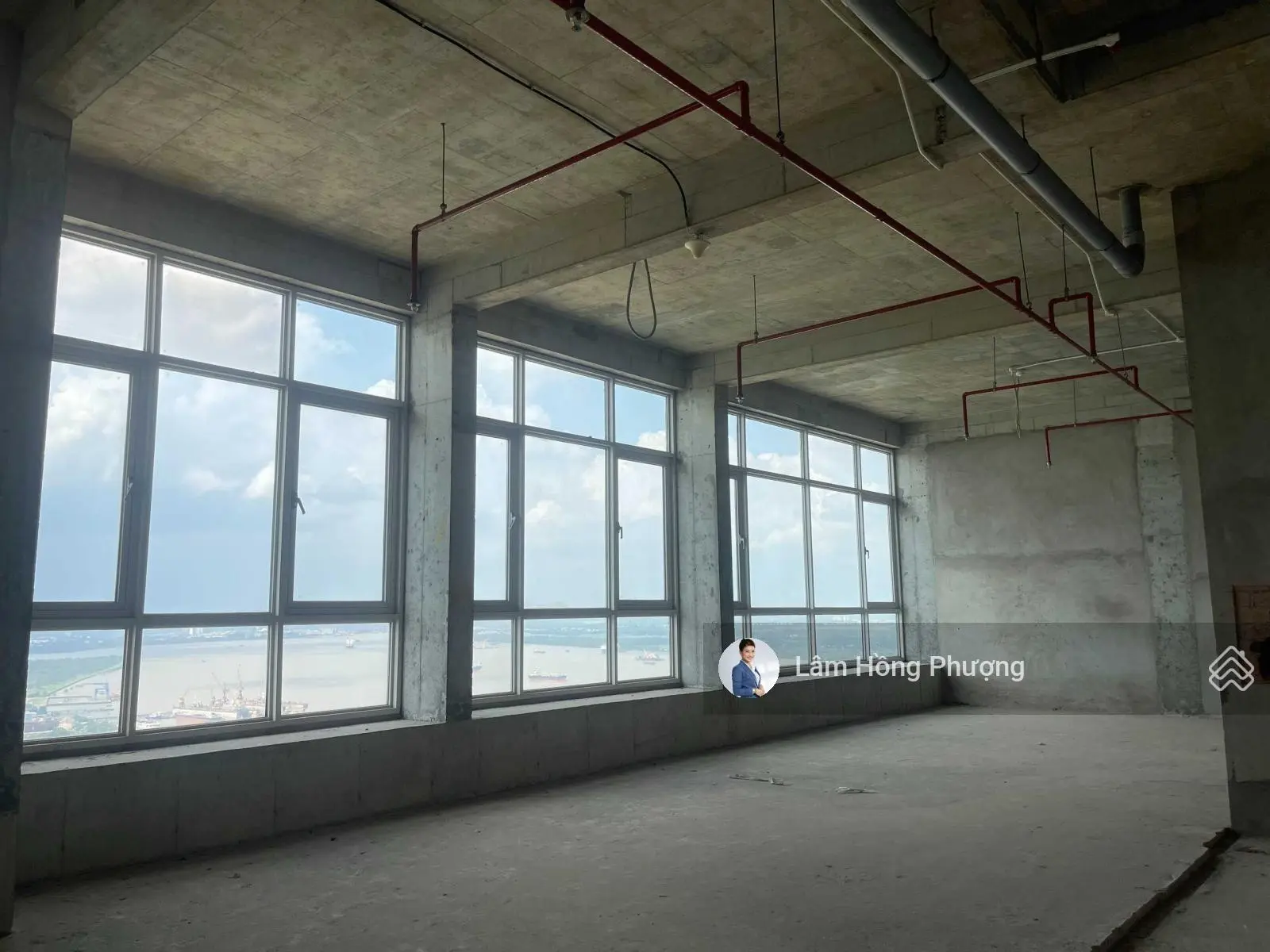 Bán Penhouse 482m2 La casa quận 7 giá 17.5 tỷ có sẵn sổ hồng 0939 220 *** Em Phượng