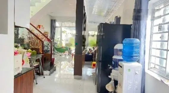 Nhà đẹp - nở hậu - khu phân lô - đường 385 - tnpa- q9 - dt 125m - giá 7,5 tỷ
