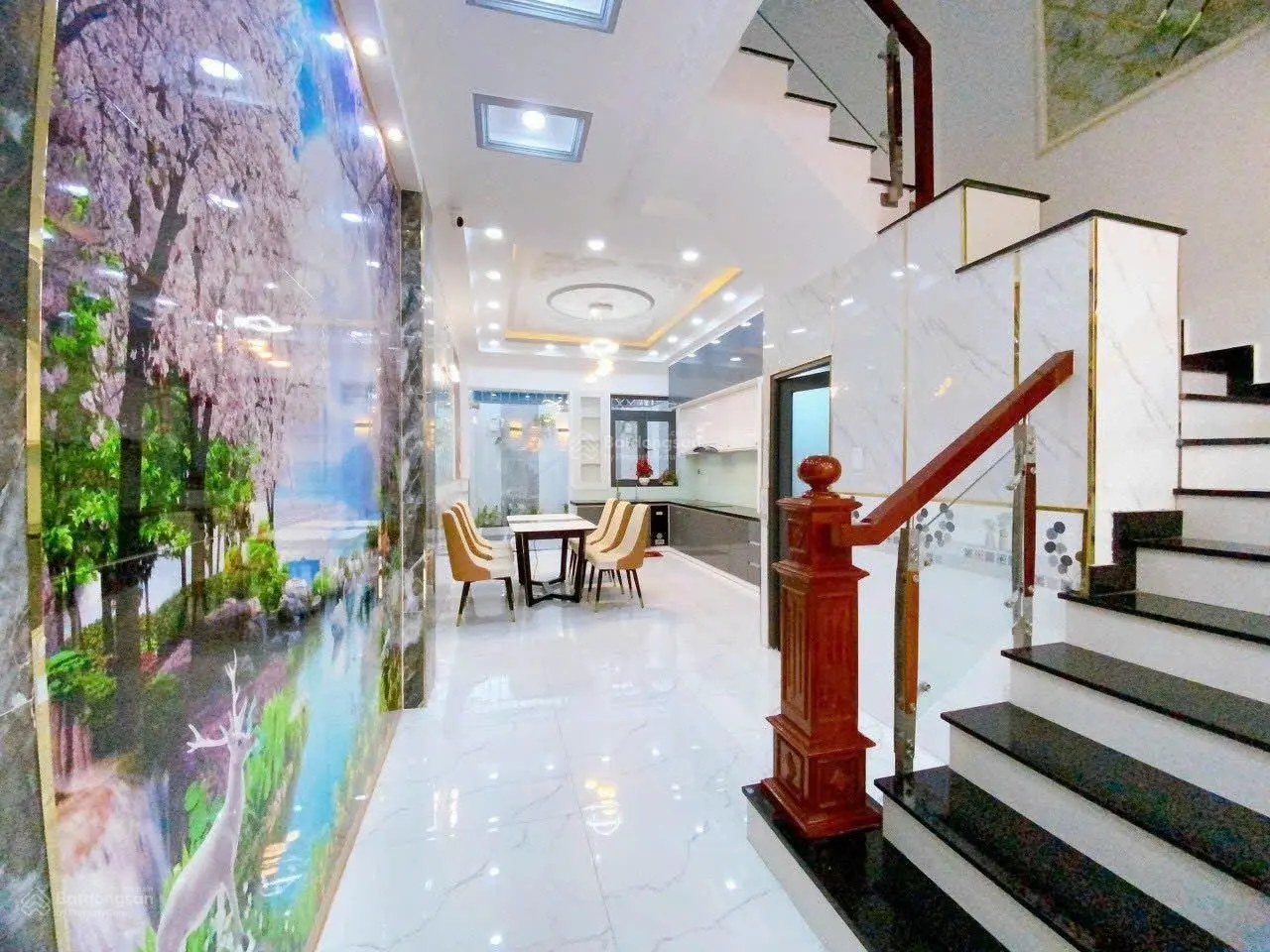 Nhà phố 3 lầu MT đường 20m Huỳnh Thị Đồng, TT Nhà Bè