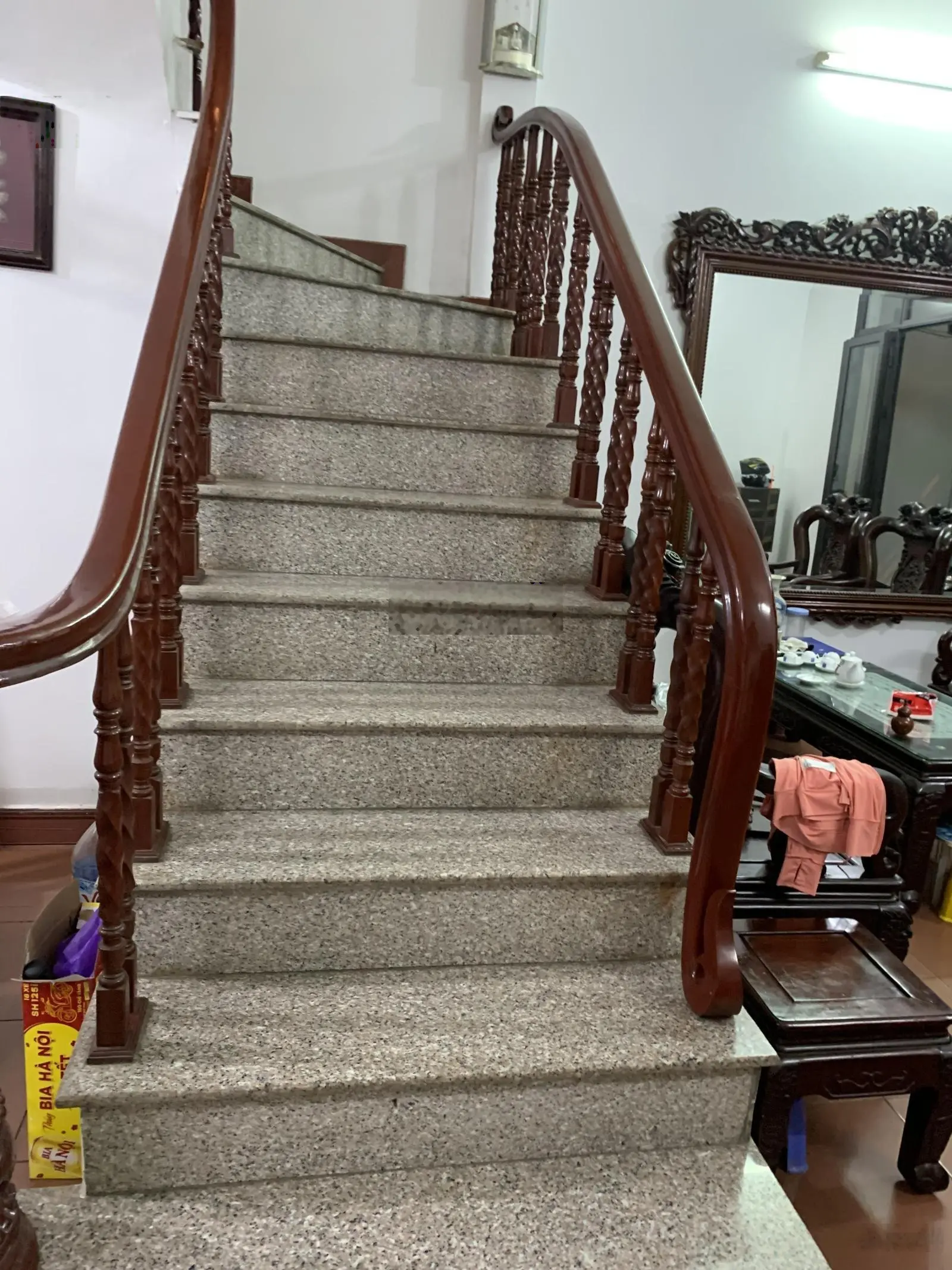 Chính chủ cần bán gấp nhà nguyễn văn cừ long biên dt 60 m mt 5 m 5 tầng oto đỗ cổng giá 11 ty