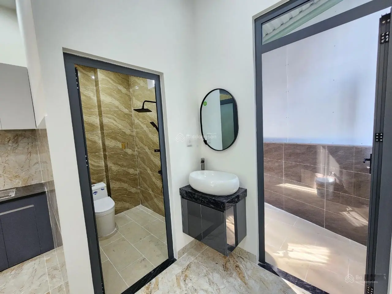 Bán nhà KDC Lộc Phát ngay đường 22 tháng 12, đường chính N1 ngay cổng vào