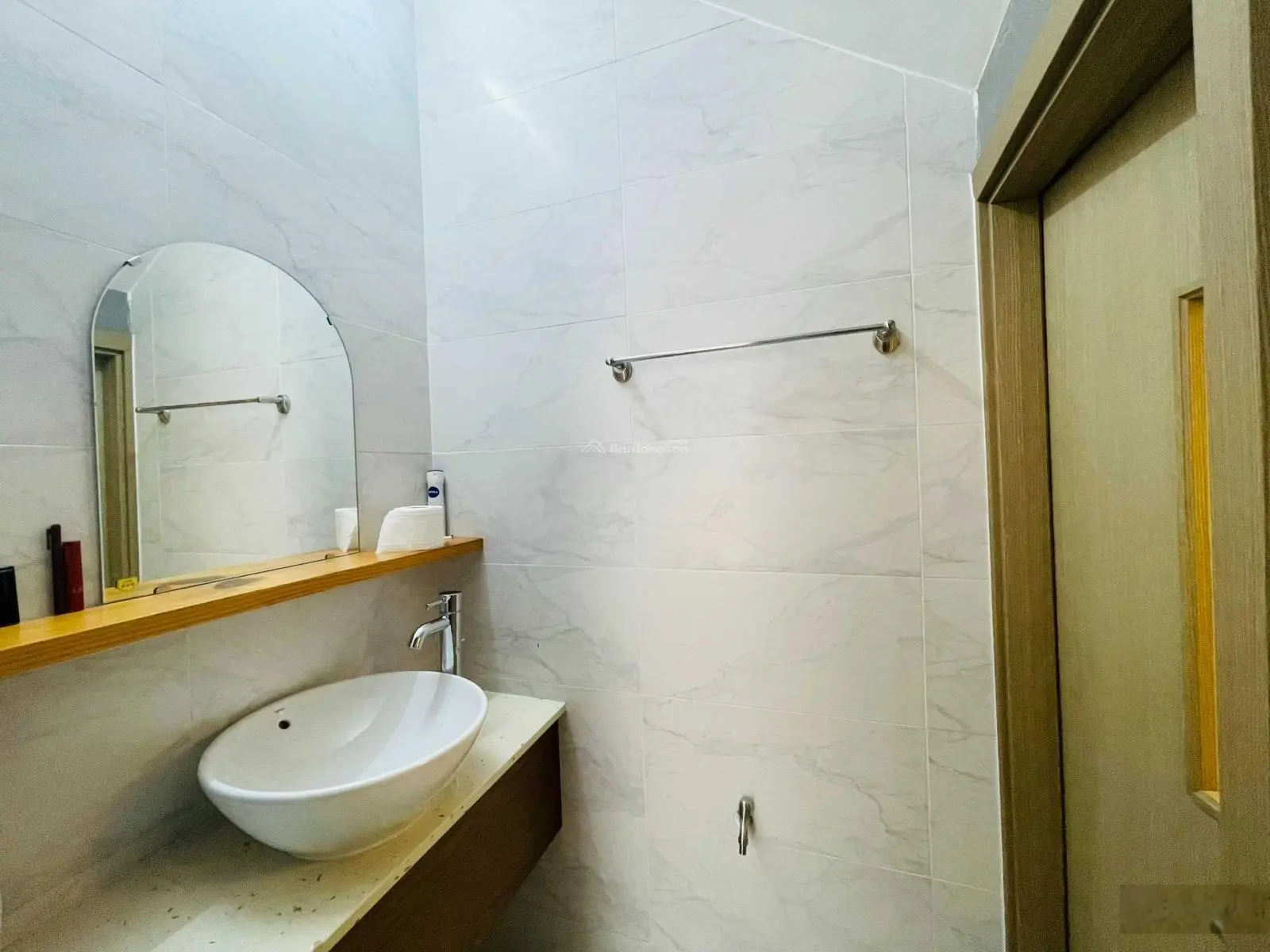 Bán biệt thự có nội thất Lucasta - Khang Điền 27 tỷ - dọn vào ở ngay - sổ hồng