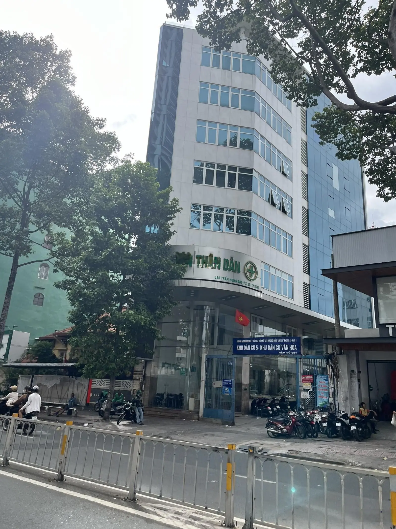 Siêu phẩm 2MT Bạch Đằng, Bình Thạnh, 6.8x20m, Hầm + 9 Tầng - HĐT: 120 triệu/tháng, giá 44 tỷ