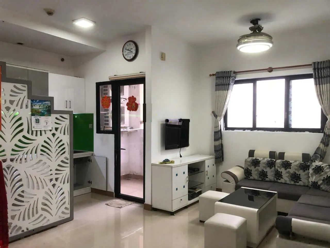 Bán Chung Cư The Useful Lạc Long Quân, Víp Tân Bình, 64M2, Nội Thất Cao Cấp, Nhỉnh 2 Tỷ TL.
