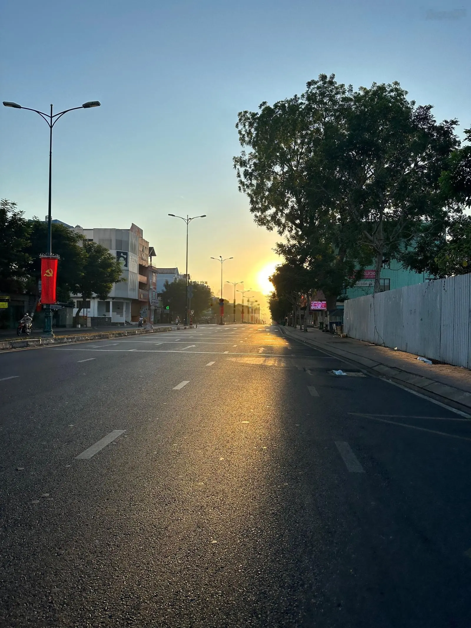 Bán nhà đường 12 Trương Văn Thành giá rẻ
